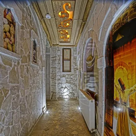 Dorm By Shoestring Hostel